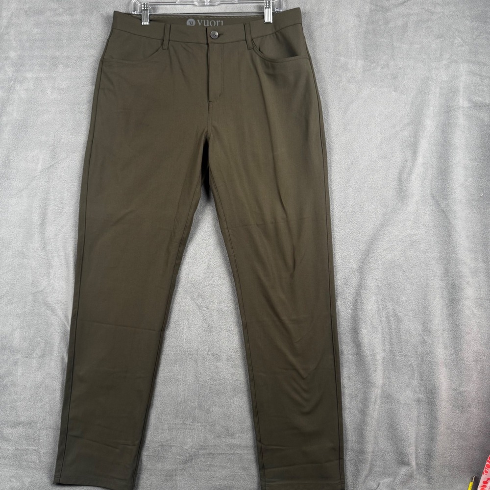 Vuori Mens Meta Pant Dark Olive Green Technical Stretch 5-Pocket Trousers 33x30 - Picture 2 of 11